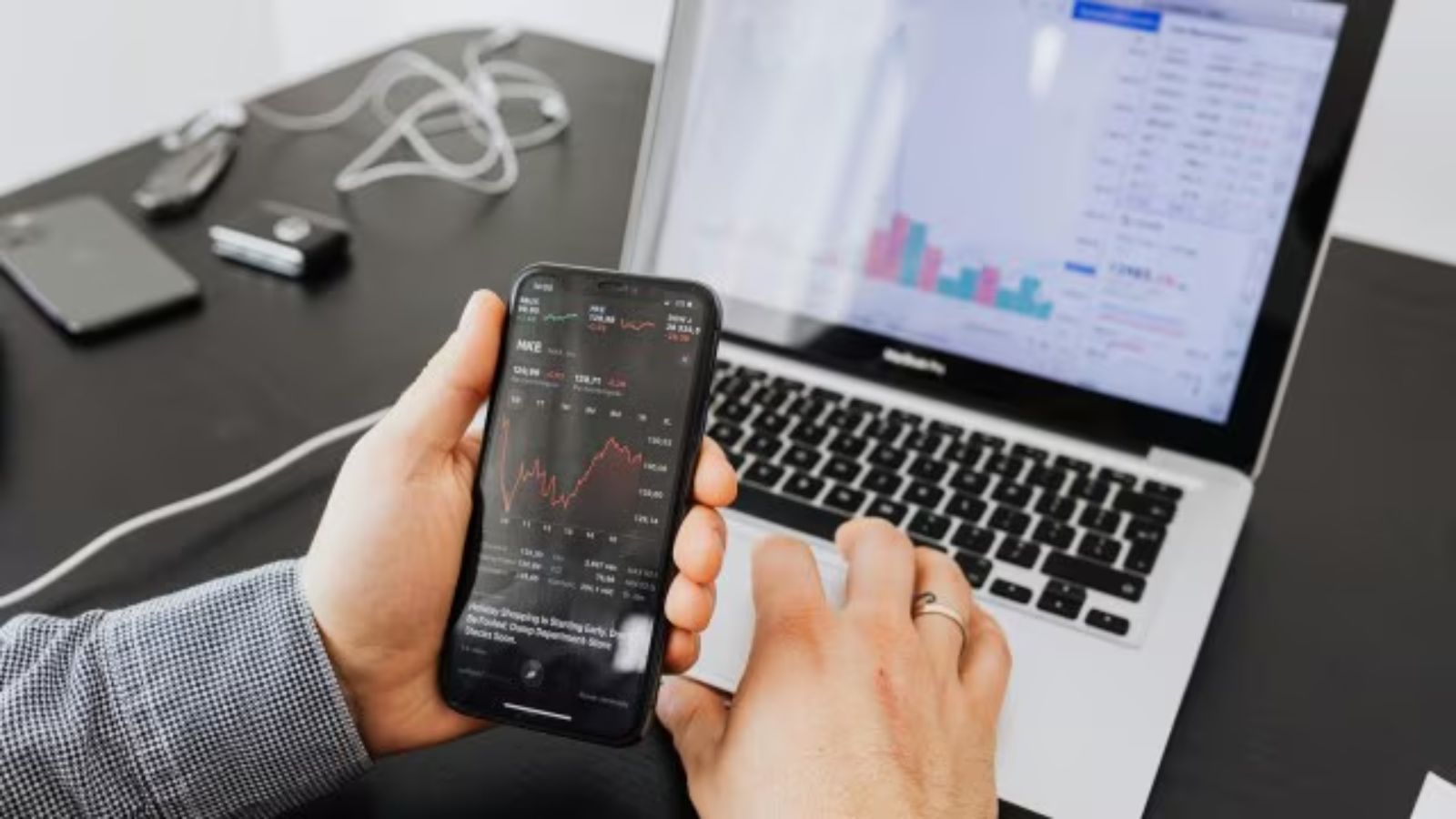 EOW Registers FIR Against Illegal Online Trading Platform