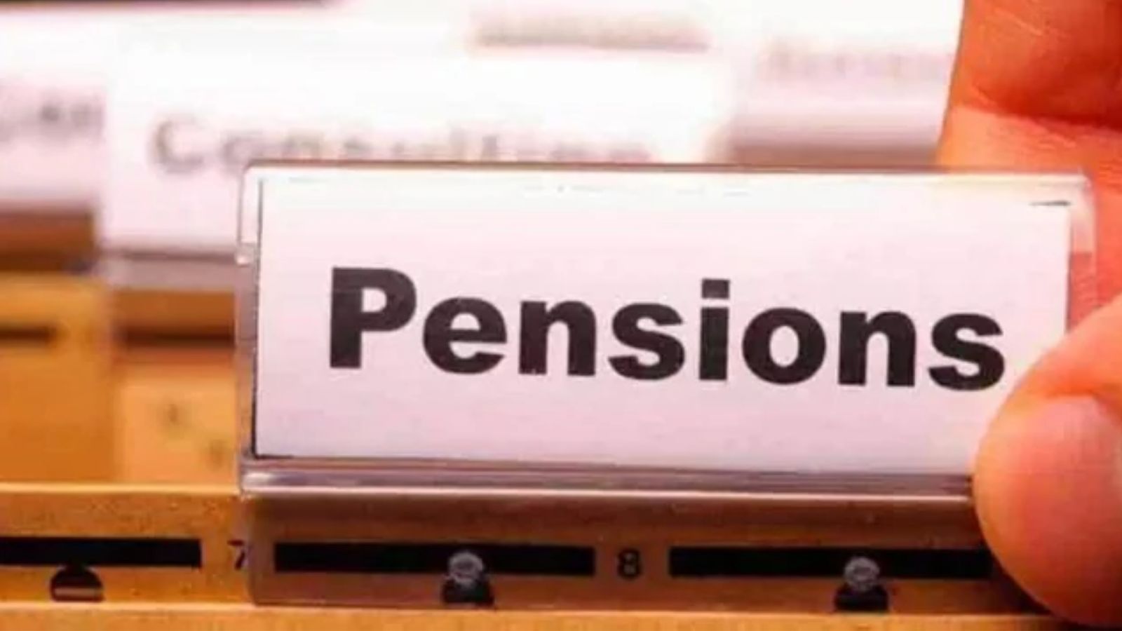 Senior Citizen Duped in Fake Pension Scheme