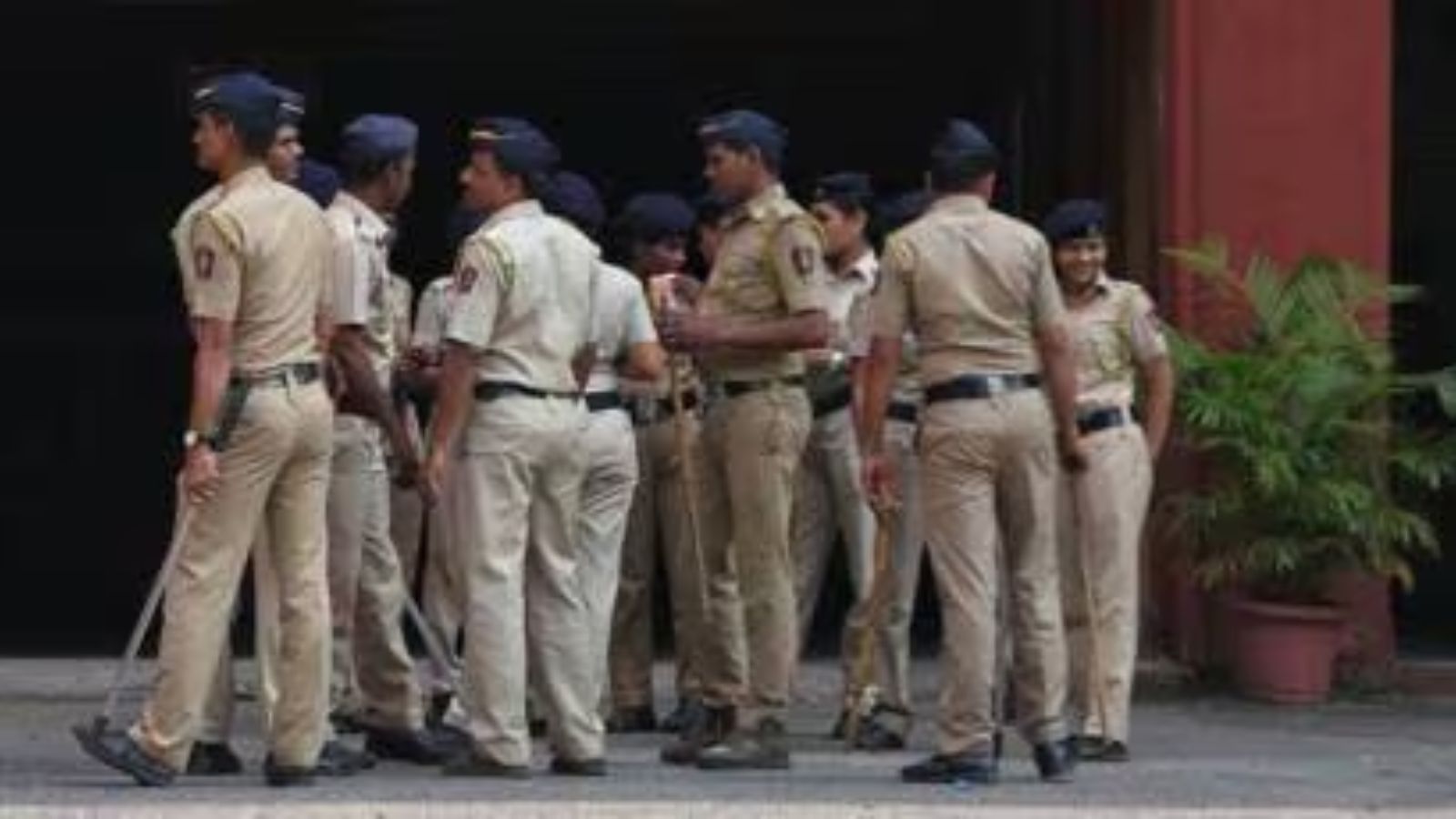 Son, Business Partner Held in Mumbai Businessman's Murder
