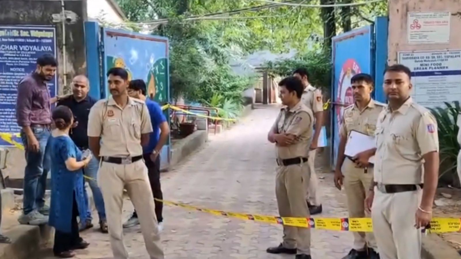 Bomb Hoaxes in Delhi: Probe Stalled, Central Agency Debate