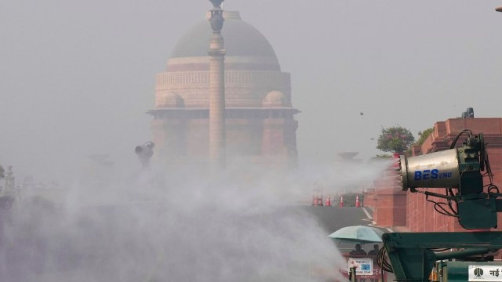 Delhi Govt. to Study 'Smog-Eating' Coatings