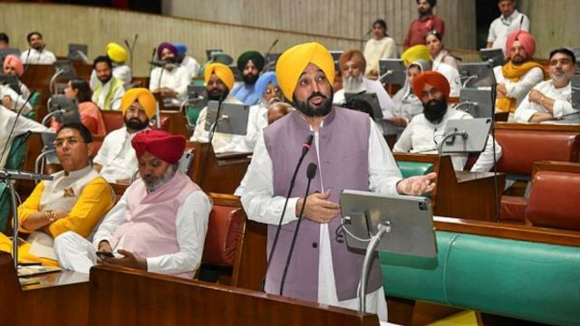 Chandigarh: Punjab Chief Minister Bhagwant Mann speaks during a special session of the State Assembly, in Chandigarh, Friday, Sept. 26, 2025. (PTI Photo)(PTI09_26_2025_000366B)