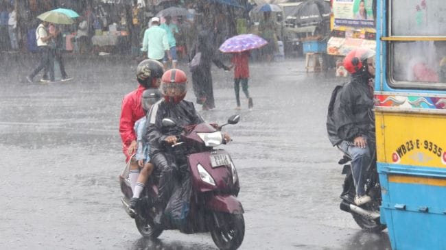 For instance, the IMD forecast for June in Kolkata indicated rainfall intensity of 20–30 mm per hour, potentially causing waterlogging.