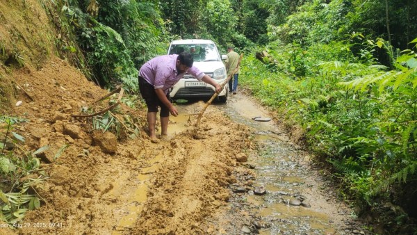 Road to school