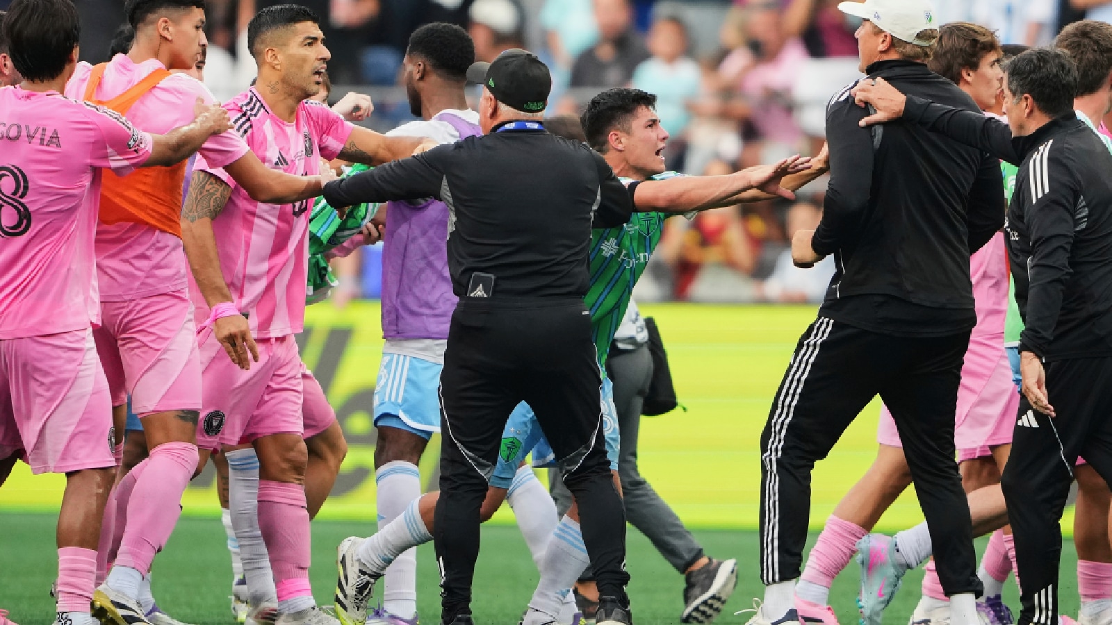 Suarez doesn’t bite but spits at opposition coaching staff member after Leagues Cup Final defeat
