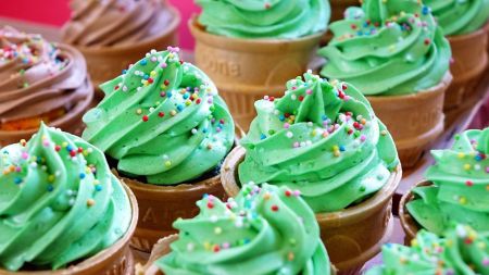 These sweeteners are found in many diet sodas, sugar-free gums, low-calorie desserts and various processed foods intended to reduce sugar intake and manage blood glucose levels.