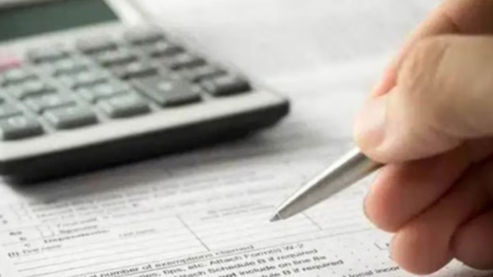 Gujarat Restaurants Face Investigation for Tax Evasion