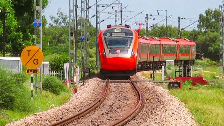 The Jodhpur-Delhi Vande Bharat Express will run as train number 26481/26482.