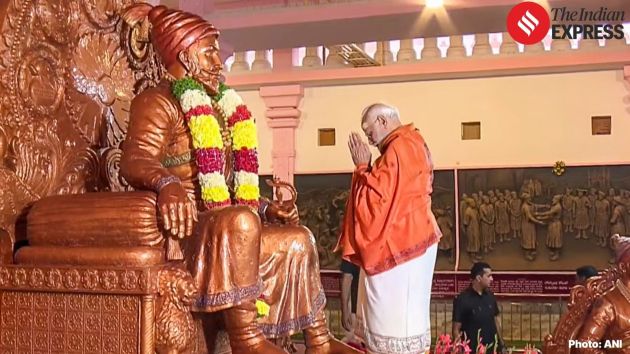 Prime Minister Narendra Modi paid homage at the Sree Shivaji Spoorthi Kendra, a memorial dedicated to Chhatrapati Shivaji Maharaj.