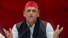 Akhilesh accuses UP govt of 'fake encounters', caste-based bias in police postings