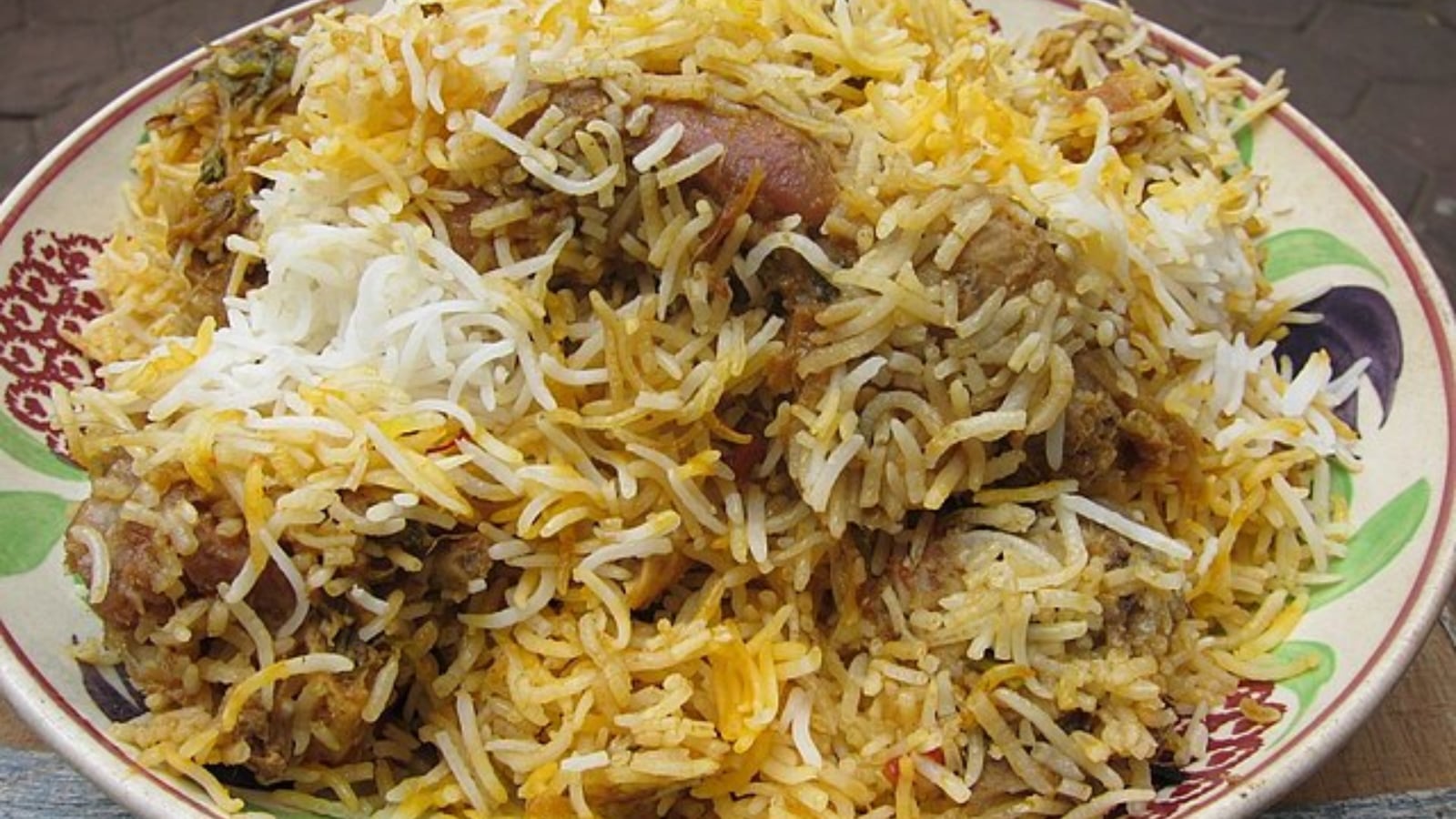 Served chicken biryani instead of veg, customer ‘guns down’ Ranchi restaurant owner