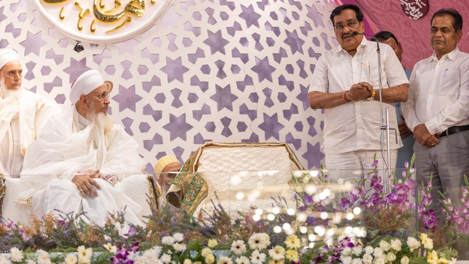 CR Paatil joins Dawoodi Bohra leader’s birthday celebration CR Paatil joins Dawoodi Bohra leader’s birthday celebration