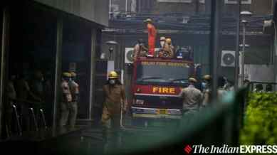 delhi, delhi news, delhi fire, diwali,