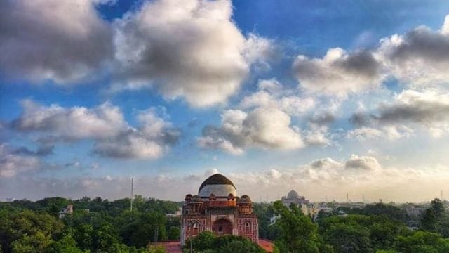 delhi weather rain sunday