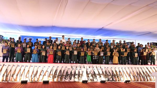 senior Naxal commander Mallojula Venugopal Rao (70) alias Bhupati alias Sonu along with 60 cadres surrendered on Wednesday before Maharashtra Chief Minister Devendra Fadnavis at a formal ceremony. (Express Photo)