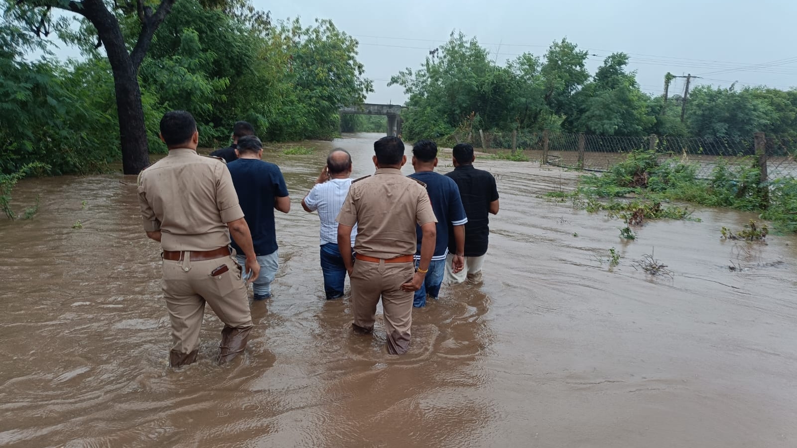 Gujarat: Heavy Rainfall Causes Flooding, Prompts Rescue Efforts