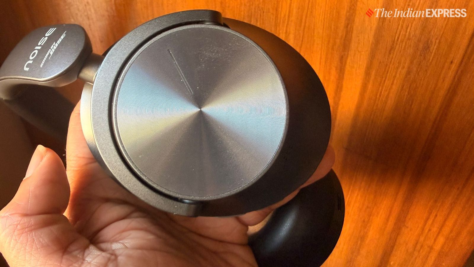 The headphones can fold flat, making it easy to carry them along on flights.