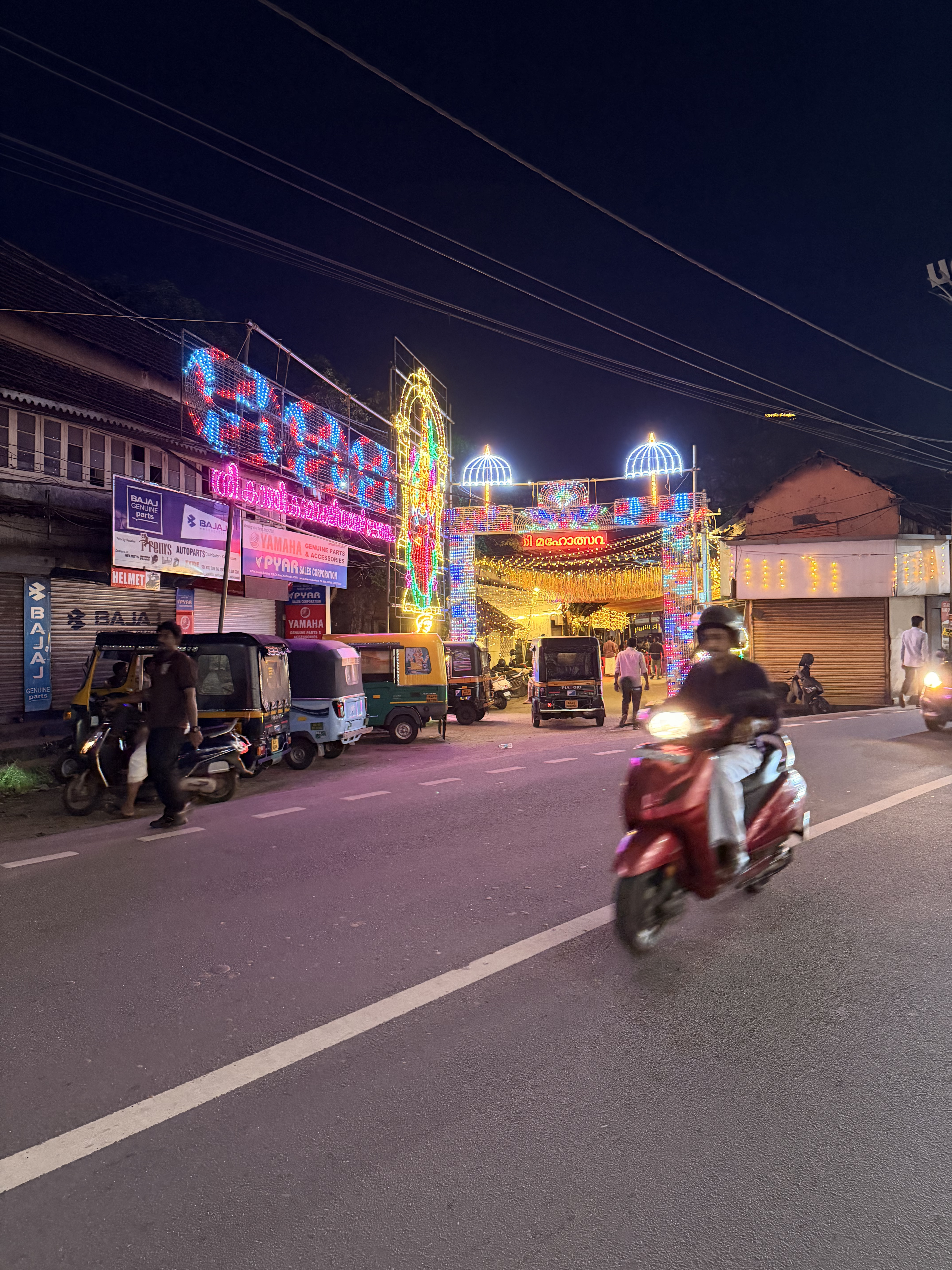 iPhone 17 Pro Max camera samples