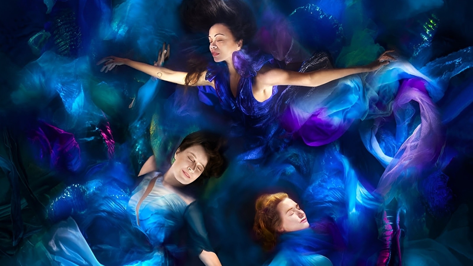 From Billie Eilish to Alia Bhatt: Here are top 5 celebrity underwater photoshoots of all times