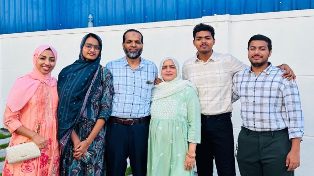 Kerala mother of 4 clears NEET, Kerala mother of 4 clears NEET at 47, NEET, National Eligibility-cum-Entrance Test, Indian express news, current affairs