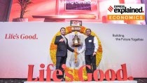 LG listing ceremony