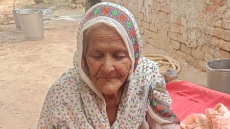 farmer who took on Kangana, 78-yr-old farmer who took on Kangana Ranaut, Kangana Ranaut defamation case, Kangana Ranaut Farm stir tweet, Farm stir tweet, tweet on farmers’ agitation, Amritsar, Kangana Ranaut, Indian express news, current affairs