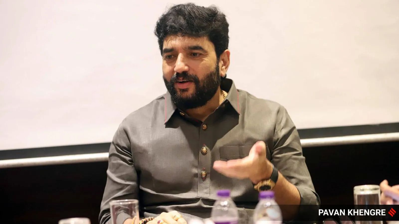 Dhangekar Vows to Expose Mohol in Jain Land Dispute