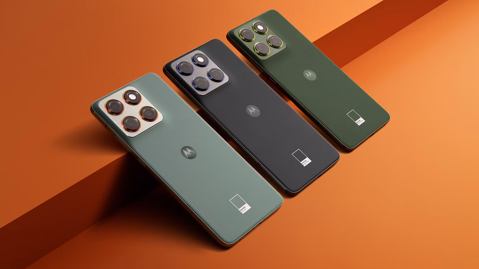 Motorola Edge 70 is just 6mm thick and weighs 159 grams.