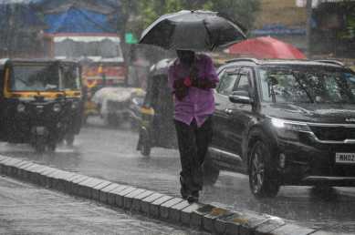 In the neighbouring Palghar district, the IMD has issued a yellow alert on Friday owing to the possibility of rainfall and thunderstorms alongside gusty winds.