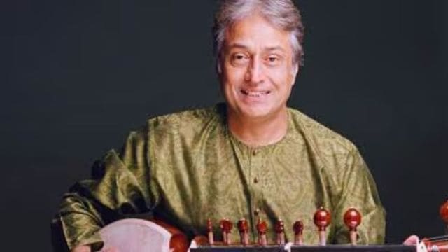 Ustad Amjad Ali Khan, a renowned alumnus and celebrated sarod maestro of international fame, shared his memories of school days