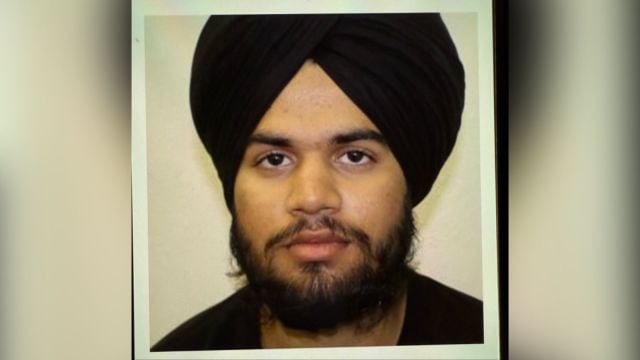 Eyewitnesses reported a loud explosion-like sound as several vehicles caught fire and debris scattered across the freeway.