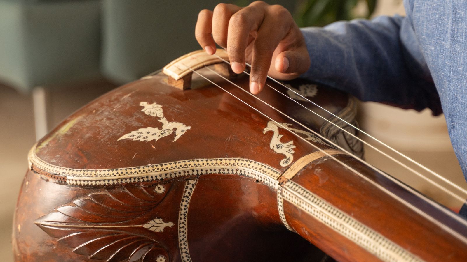 Punjabi University Study on Sitar's Role in Hindi Films