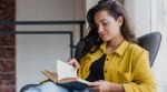 Reading reshapes your brain, boosts intelligence, and likely lowers dementia risk. (Image: FreePik)