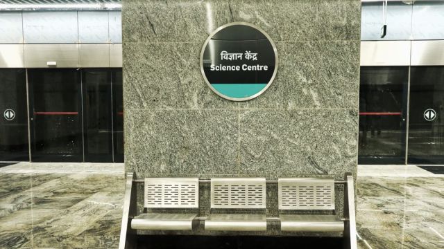 Nehru Science centre worli metro