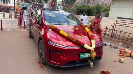 Hyderabad man performs ‘vaahan pooja’ for his new Tesla