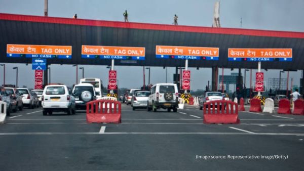 Fatehabad toll workers protest Rs 1100 Diwali bonus