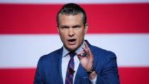 US hegseth plane