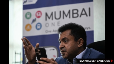 Commuters praised the convenience but faced ticketing and mobile network issues on the first day.