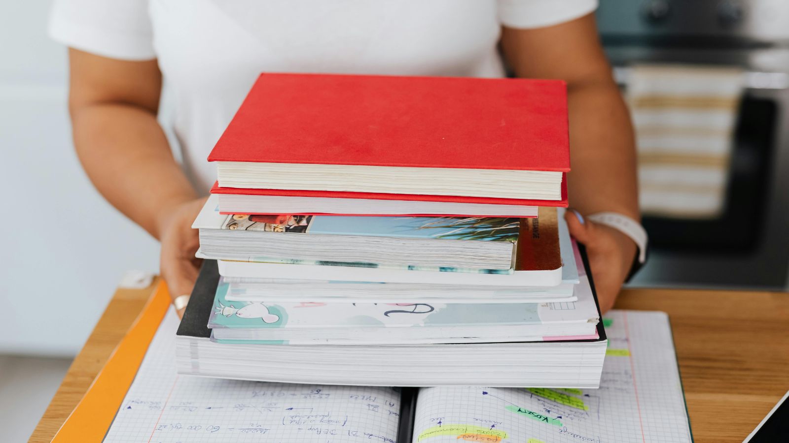 CAT 2025: Daily reading habits to boost VARC score for MBA admission