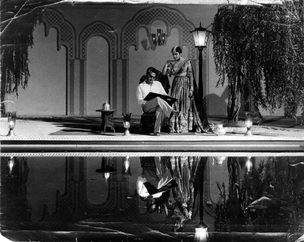 Kamal Amrohi and his wife Meena Kumari on the set of film Pakeezah. Express Archive