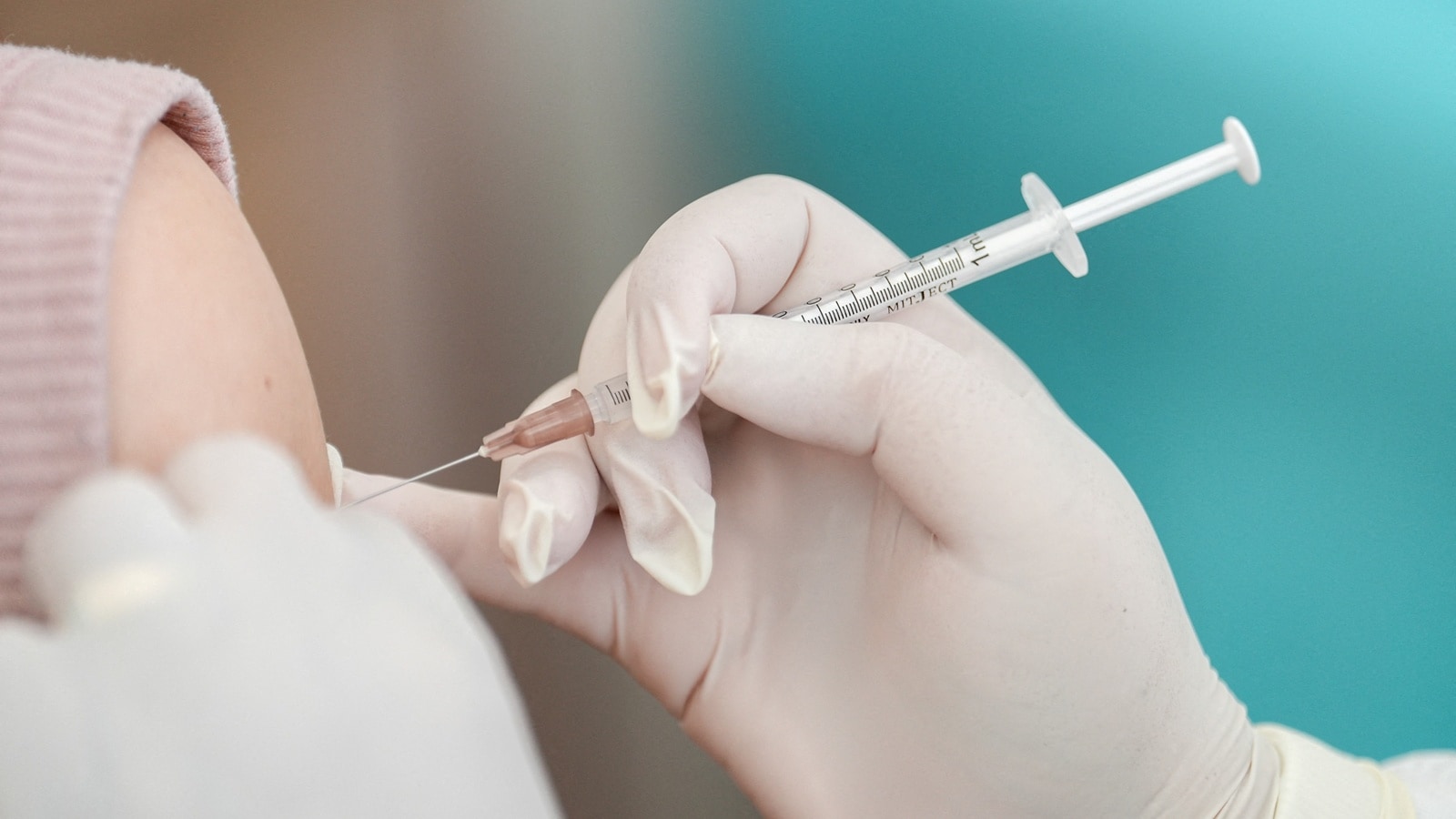 SII, Oxford Univ tie up for Nipah virus vaccine manufacture with $7.3 million funding