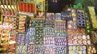 Rekha Gupta, delhi Diwali, green firecrackers, Diwali, Diwali Crackers, diwali pollution, Diwali celebrations, Diwali celebration, Diwali party, delhi news, India news, Indian express, current affairs