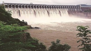 On dams, take the Chinese way