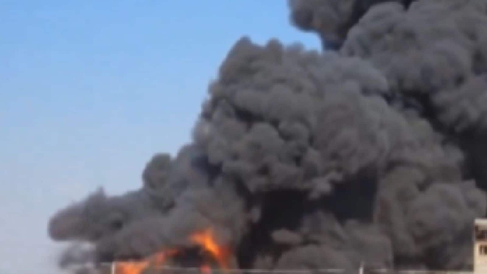 Massive fire guts furniture godown in Dera Bassi