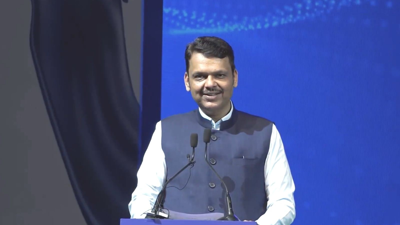 Devendra Fadnavis inaugurates India’s first electric corridor between Mumbai & Pune