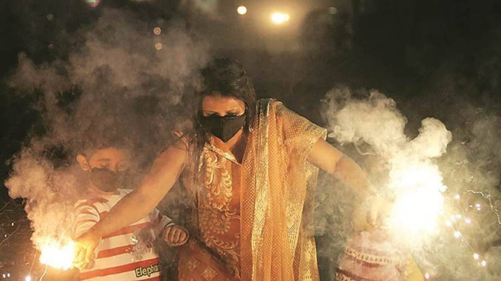 ‘Is state at all interested in putting a ban on firecrackers?’: HC raps Bengal govt ahead of Diwali