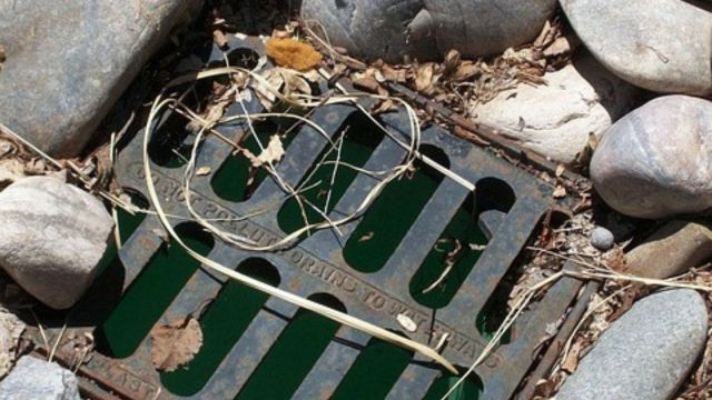 The blockage of sewage lines is common and leads to unhygienic conditions in the city.