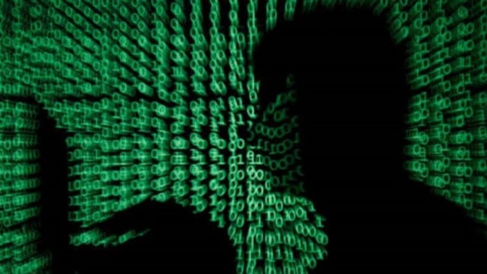 Man arrested for extorting women through fake social media profiles in West Delhi