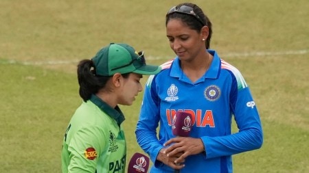 India vs Pakistan, Women's ODI World Cup 2025: Harmanpreet Kaur and Fatima Sana did not shake hands at the toss in Colombo. (AP Photo)