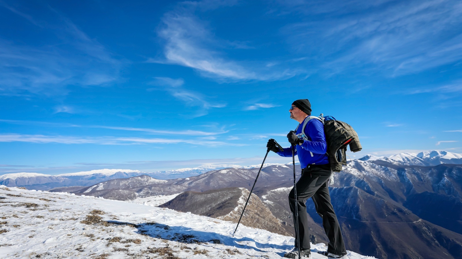 ‘Went hiking at 15000 ft. and suddenly lost my vision in the right eye’: Eye surgeon shares rare case of high altitude retinopathy